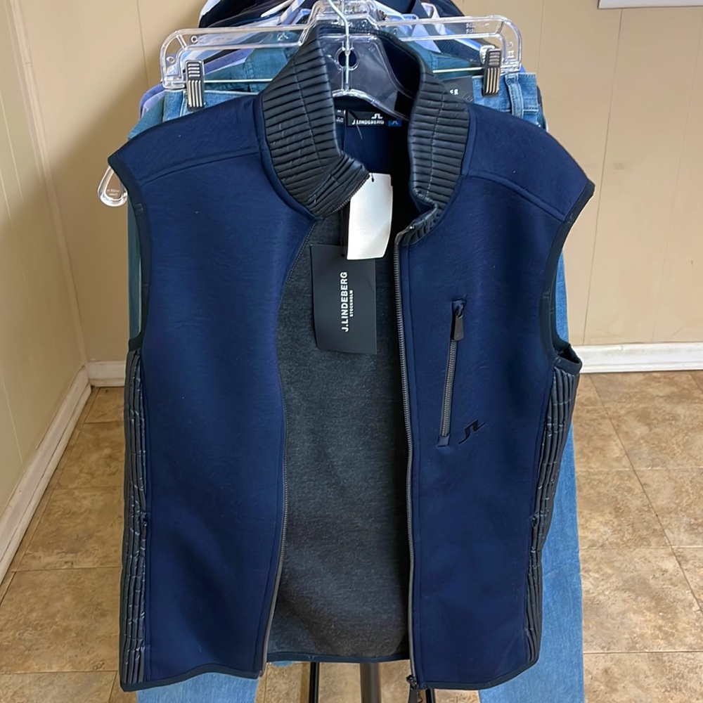 J. Lindeberg Vest